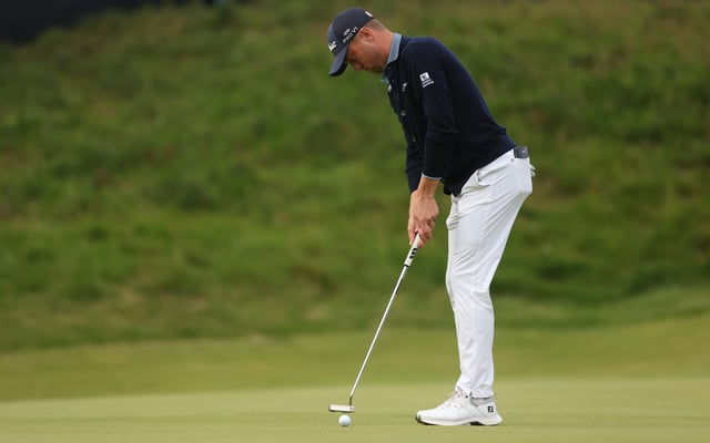 Jul 17, 2025; Portrush, IRL; Justin Thomas putts on the 18th hole during the first round of The 153rd Open Championship golf tournament at Royal Portrush. Mandatory Credit: Mike Frey-Imagn Images/ File Photo