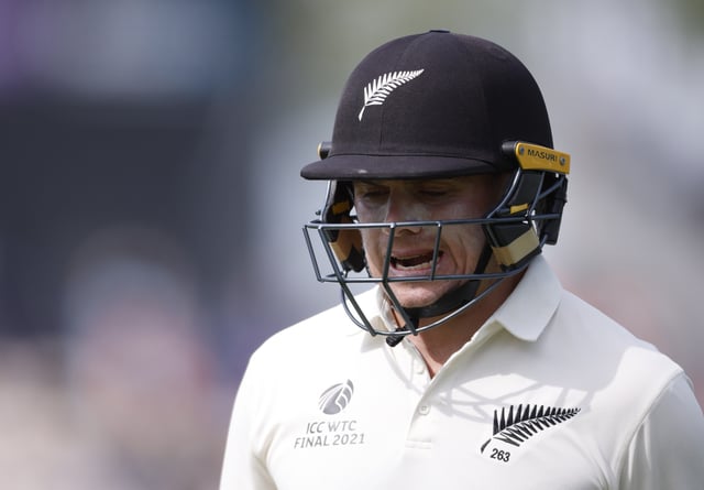 Cricket - ICC World Test Championship Final - India v New Zealand - Rose Bowl, Southampton, Britain - June 23, 2021 New Zealand's Tom Latham looks dejected Action Images via Reuters/John Sibley/File Photo