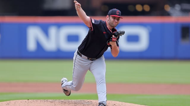 Aug 6, 2025; New York City, New York, USA; Cleveland Guardians starting pitcher Gavin Williams (32) pitches against the New York Mets during the third inning at Citi Field. Mandatory Credit: Brad Penner-Imagn Images