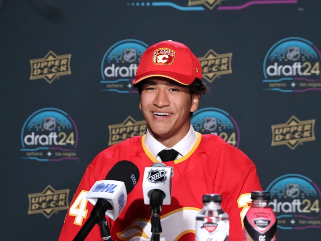 Zayne Parekh, Calgary Flames (Amy Irvin / The Hockey Writers)