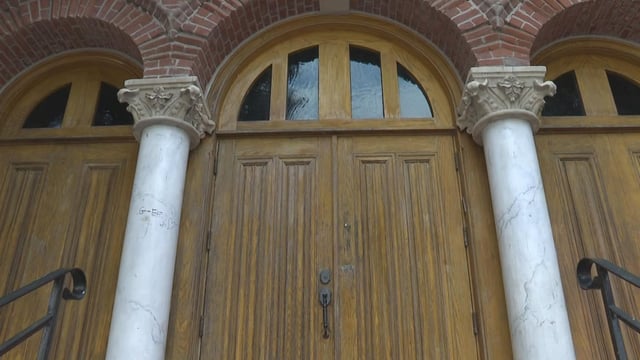 The Congregation Emanu-El Synagogue in Victoria was defaced on Saturday, police say.