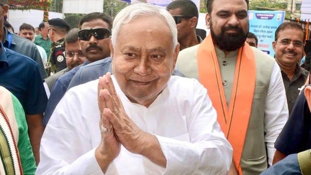 Bihar chief minister Nitish Kumar backs teacher choice in job postings