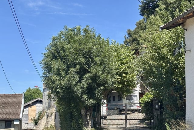 Le maire Gilles Dussault a été agressé devant son domicile de Villeneuve-de-Marc, en Isère.