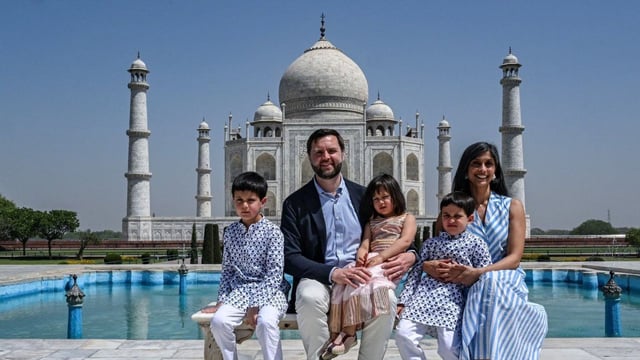 Durante la visita de la familia Vance a India el Taj Mahal también fue cerrado a los visitantes.