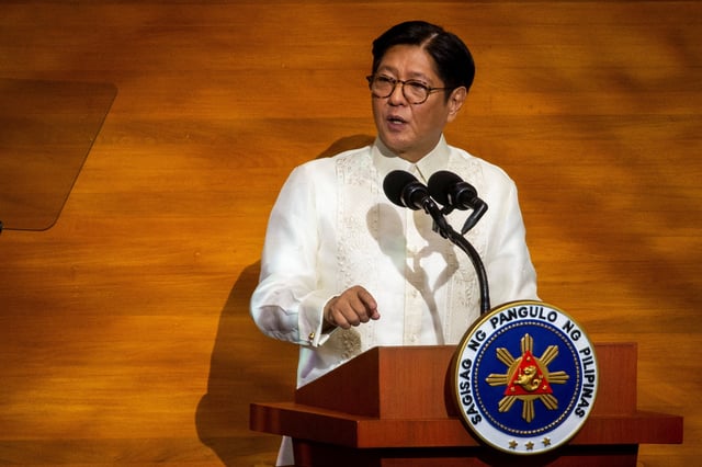 Philippine President Ferdinand Marcos Jr delivers his fourth State of the Nation Address (SONA), at the House of Representatives, in Quezon City, Metro Manila, Philippines, July 28, 2025. REUTERS/Lisa Marie David/File Photo