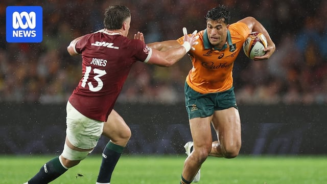 Joseph Suaalii runs the ball for the Wallabies against the Lions.