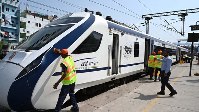 A new Vande Bharat service will be started between Bengaluru and Belagavi to make travel easier between north and south parts of the state. (Photo by Arvind Yadav/ Hindustan Times/For representation only)