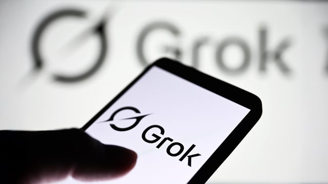 Grok: Musk-KI antwortet künftig mit Werbung