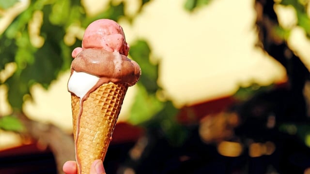 A Brooklyn ice cream shop offered a breast milk-inspired flavour, drawing curious New Yorkers eager to taste the unusual, limited-edition.