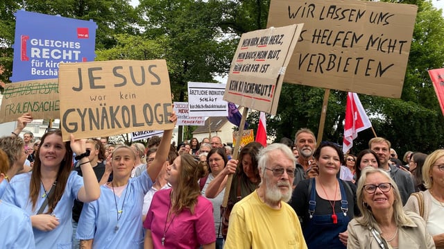 Demonstration gegen Abtreibungsgverbot in Lippstadt