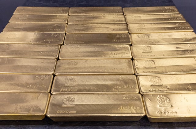 Gold bars are pictured at the plant of gold and silver refiner and bar manufacturer Argor-Heraeus in Mendrisio, Switzerland, July 13, 2022. REUTERS/Denis Balibouse/File photo