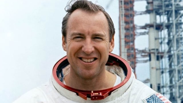 Jim Lovell. 
