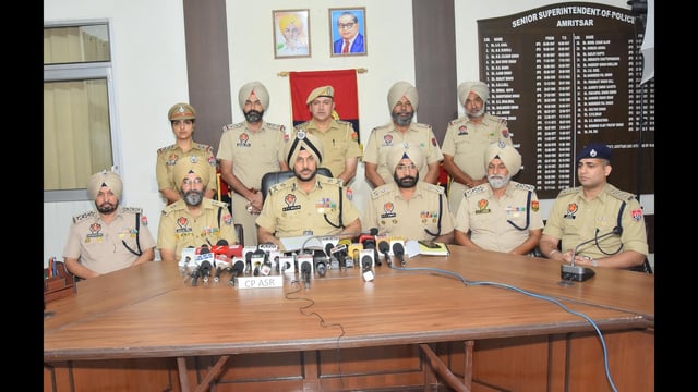 Amritsar commissioner of police Gurpreet Singh Bhullar addressing the media about the case. (HT)