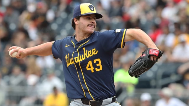 May 25, 2025; Pittsburgh, Pennsylvania, USA; Milwaukee Brewers starting pitcher Logan Henderson (43) delivers a pitch against the Pittsburgh Pirates during the second inning at PNC Park. Mandatory Credit: Charles LeClaire-Imagn Images