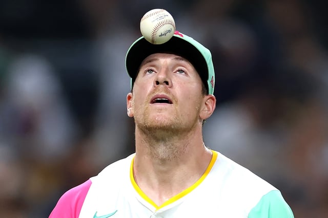 SAN DIEGO, CALIFORNIA – AUGUST 08: Nick Pivetta #27 of the San Diego Padres reacts after allowing a two run homerun to Wilyer Abreu #52 of the Boston Red Sox during the fourth inning of a game  at Petco Park on August 08, 2025 in San Diego, California. (Photo by Sean M. Haffey/Getty Images)