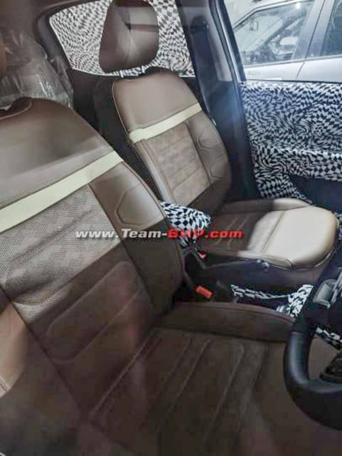 2025 Citroen Aircross Spied