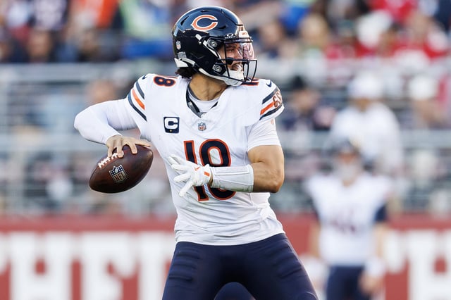 Quarterback Caleb Williams #18 of the Chicago Bears drops back to pass during the second half of an NFL football game against the San Francisco 49ers, at Levi&#39;s Stadium on December 8, 2024 in Santa Clara, California.