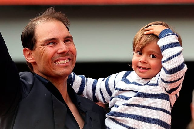 Rafael Nadal junto a su primer hijo (Gentileza)