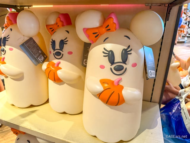 Minnie Cutie Ghost Lamp