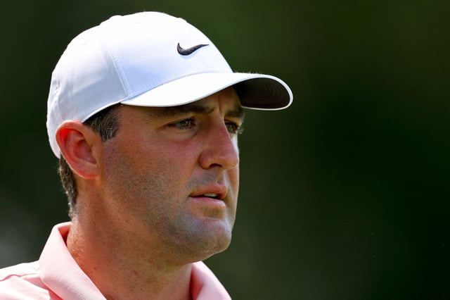 MEMPHIS, TENNESSEE - AUGUST 07: Scottie Scheffler looks on while playing the 10th hole during the first round of the FedEx St. Jude Championship 2025 at TPC Southwind on August 07, 2025 in Memphis, Tennessee. (Photo by Andy Lyons/Getty Images)