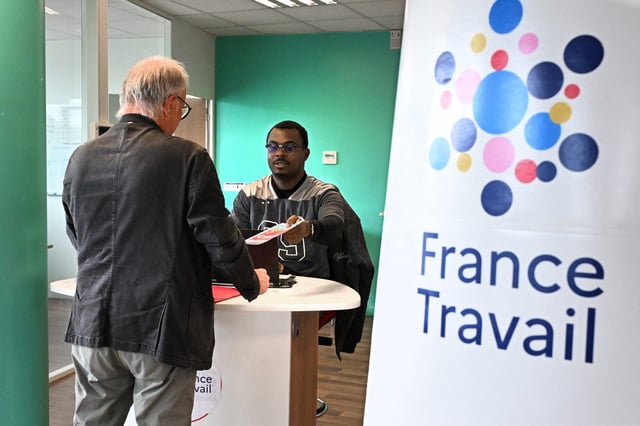 ©PHOTOPQR/REPUBLIQUE DU CENTRE/Christelle Gaujard ;  ; 27/05/2025 ; France travail - senior - bâtiment Orleans - logo - agence orleans - Chômage 27/05/25
Photo Christelle Gaujard (MaxPPP TagID: maxnewsspecialtwo238842.jpg) [Photo via MaxPPP]