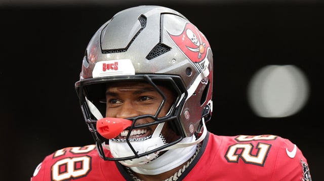 Aug 9, 2025; Tampa, Florida, USA; Tampa Bay Buccaneers safety Shilo Sanders (28) takes the field for warmups before a preseason game against the Tennessee Titans at Raymond James Stadium. Mandatory Credit: Nathan Ray Seebeck-Imagn Images