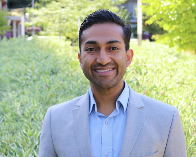 Dr. Vinay Prasad, a prominent UCSF oncologist and outspoken critic of the U.S. government’s past pandemic policies, has been reinstated at his senior post at the Food and Drug Administration less than two weeks after resigning under pressure.