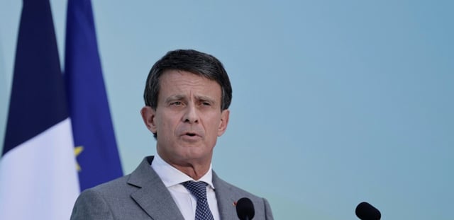 Le ministre des Outre-mer, Manuel Valls, à Paris le 10 juillet 2025