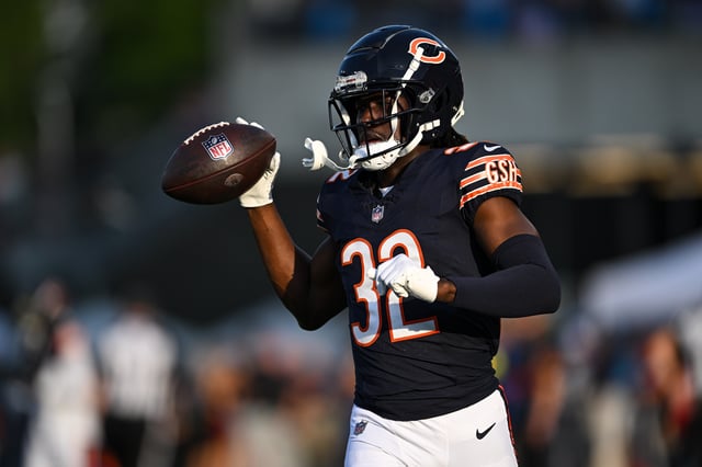 CANTON, OH – AUGUST 01: Chicago Bears DB Terell Smith (32) during warmups for a National Football League preseason game between the Chicago Bears and Houston Texans on August 1, 2024 at Tom Benson Hall of Fame Stadium in Canton, OH. (Photo by James Black/Icon Sportswire via Getty Images)
