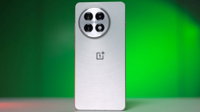 The always affordable OnePlus 13R is a total steal at $100 off with free Pro earbuds today