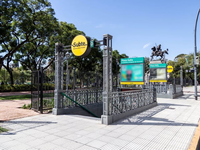 estación Plaza Italia subte D