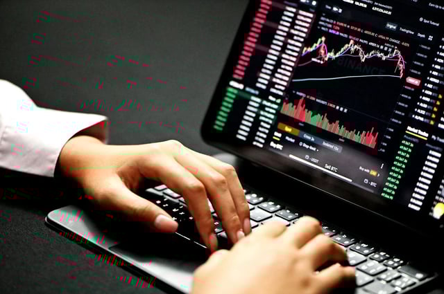 Cea industries becomes largest corporate holder of bnb with $160m buy