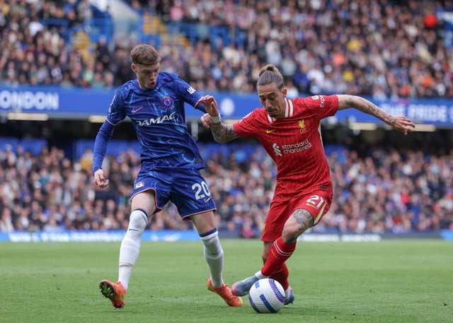 London, England, 4th May 2025. Kostas Tsimikas of Liverpool right and Cole Palmer of Chelsea left battle for the ball during the Chelsea vs Liverpool Premier League match at Stamford Bridge, London. Picture credit should read: Paul Terry / Sportimage EDITORIAL USE ONLY. No use with unauthorised audio, video, data, fixture lists, club/league logos or live services. Online in-match use limited to 120 images, no video emulation. No use in betting, games or single club/league/player publications. SPI_010_PT_CHELSEA_V_LIVERPOOL SPI-3909-0014