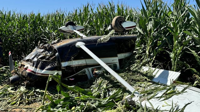 Cessna stürzt bei Lohmar ab – große Rettungsaktion.