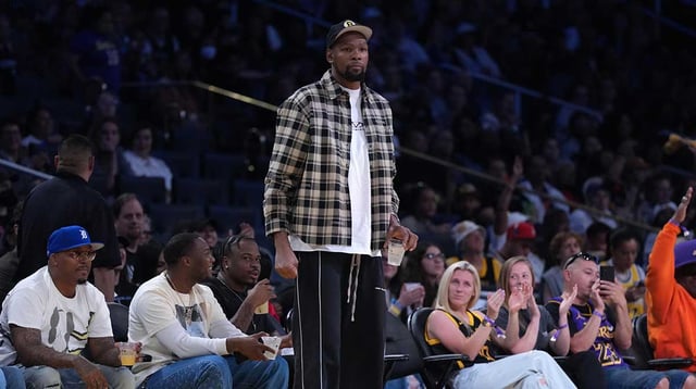 Rockets&#39; Kevin Durant attends the WNBA game between the Chicago Sky and the LA Sparks at Crypto.com Arena