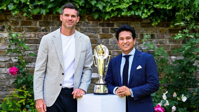 India's Sachin Tendulkar and England's James Anderson were absent from the Anderson-Tendulkar Trophy presentation at The Oval