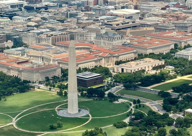 Vue aérienne de l'esplanade du Mall à Washington, le 21 juillet 2025