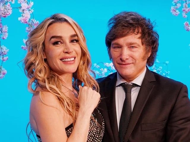 Fátima Florez dijo que el Presidente asistirá a uno de sus shows en Las Vegas.