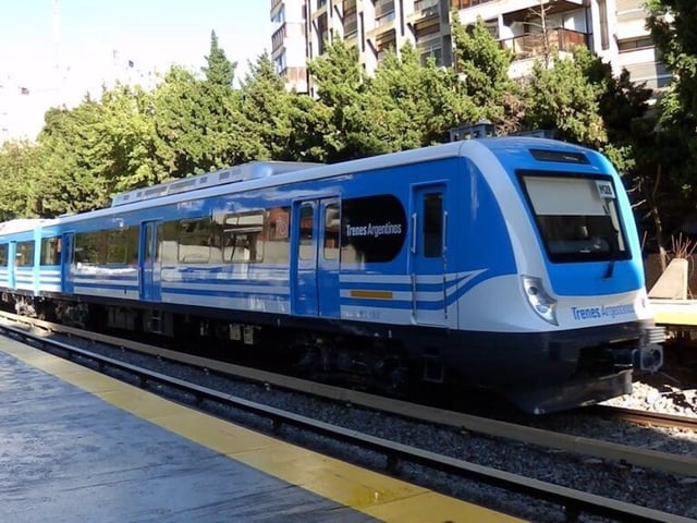 Tren Mitre en funcionamiento.