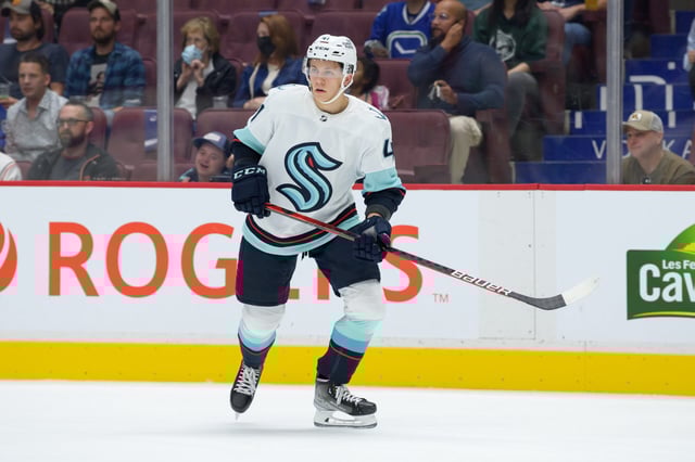 Ryker Evans, Seattle Kraken (Photo by Derek Cain/Icon Sportswire via Getty Images)