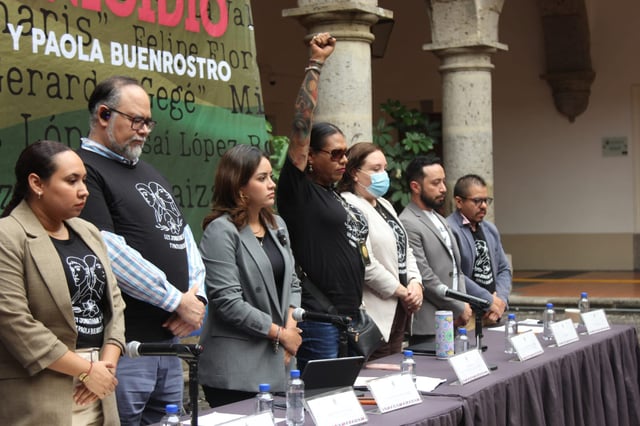 Se guardó un minuto de silencio, en memoria del asesinato de Katia Daniela Medina, activista de Zapotlán el Grande.