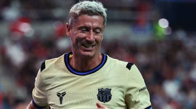 Robert Lewandowski Barcelona 2025