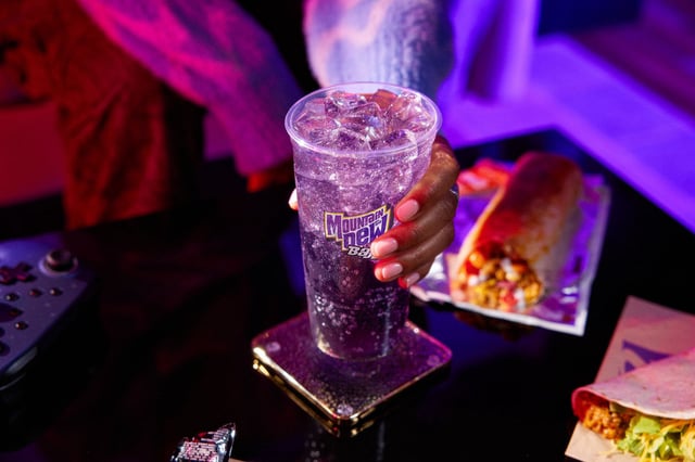 Taco Bell is adding a "Baja Midnight" beverage to its selection on Thursday.