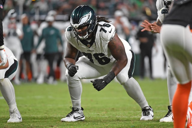 Aug 7, 2025; Philadelphia, Pennsylvania, USA; Philadelphia Eagles guard Kenyon Green (76) against the Cincinnati Bengalsat Lincoln Financial Field. Mandatory Credit: Eric Hartline-Imagn Images/File Photo