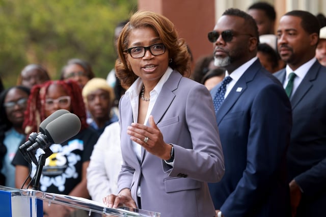 nChicago Public Schools CEO Macquline King speaks, along with Mayor Brandon Johnson, during an announcement of a historic expansion of Sustainable Community Schools at the South Shore Cultural Center, Aug. 4, 2025. (Antonio Perez/Chicago Tribune)