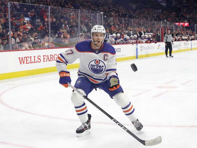 Connor McDavid, Edmonton Oilers (Amy Irvin / The Hockey Writers)