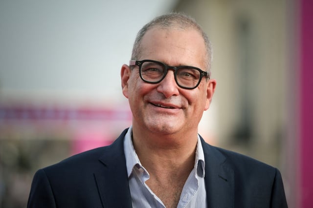 Laurent Vallet, président de l’INA, pose sur le tapis rouge de la 49e édition du Festival du cinéma américain de Deauville, le 6 septembre 2023.