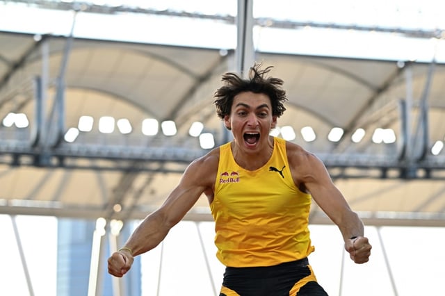 Sweden's Armand Duplantis celebrates after clearing 6.29m in Budapest to break the pole vault world record for the 13th time