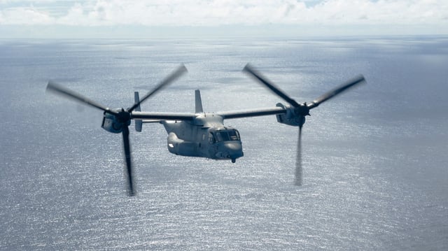 A U.S. Marine Corps MV-22B Osprey assigned to Marine Medium Tiltrotor Squadron (VMM) 265 (Rein.), 31st Marine Expeditionary Unit, supports anti-submarine warfare training, in the Philippine Sea, Aug. 8, 2025. (U.S. Marine Corps photo by Cpl. Alora Finigan)
