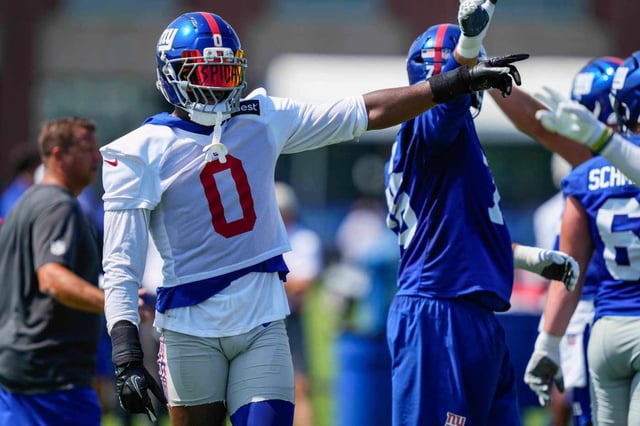 New York Giants linebacker Brian Burns (0) reacts during a practice at the team&#39;s NFL football training camp in East Rutherford, N.J., Thursday, July 24, 2025. (AP Photo/Yuki Iwamura)